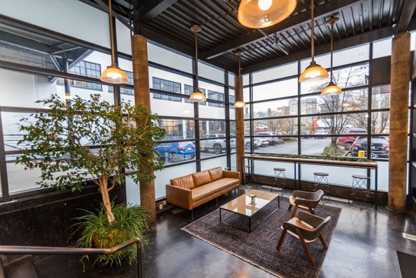 3,232ft² Creative Office Space
